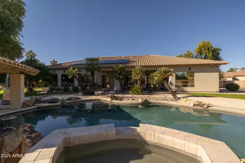 Exterior - 377 E Clifton Ct, Gilbert, AZ 85295 photo 3 of 19