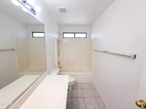 Bath - 2234 E Paraiso Dr, Phoenix, AZ 85024 photo 2 of 2