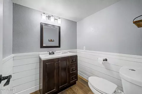 Bath - 7161 E Navarro Ave, Mesa, AZ 85209 photo 1 of 3