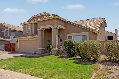 Exterior - 7161 E Navarro Ave, Mesa, AZ 85209 photo 3 of 9