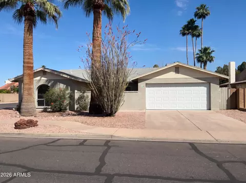 2219 S Estrella Cir, Mesa, AZ 85202