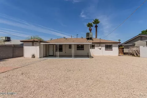 Exterior - 5635 N 35th Dr, Phoenix, AZ 85019 photo 6 of 7