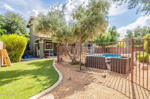 Exterior - 3852 E Comstock Dr, Gilbert, AZ 85296 photo 6 of 6