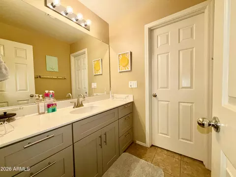 Bath - 3230 E Rochelle St, Mesa, AZ 85213 photo 3 of 4