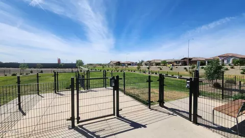 View/Area - 8149 E Petunia Ave #1046, Mesa, AZ 85212 photo 2 of 2