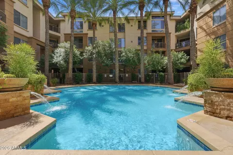 Exterior - 1701 E Colter St #303, Phoenix, AZ 85016 photo 5 of 6