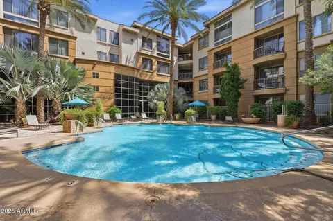 Exterior - 1701 E Colter St #303, Phoenix, AZ 85016 photo 4 of 6