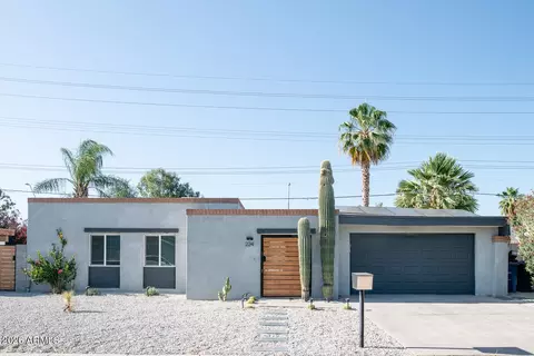 224 W Aspen Ave, Gilbert, AZ 85233