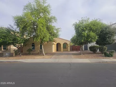 Exterior - 1069 E Blue Spruce Ln, Gilbert, AZ 85298 photo 1 of 3
