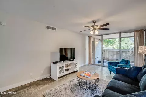 7625 E Camelback Rd #113A, Scottsdale, AZ 85251