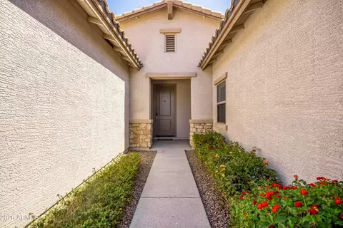 Entry Way - 2695 E Rakestraw Ln, Gilbert, AZ 85298 photo 1 of 4