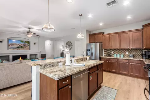 Kitchen - 2695 E Rakestraw Ln, Gilbert, AZ 85298 photo 3 of 6
