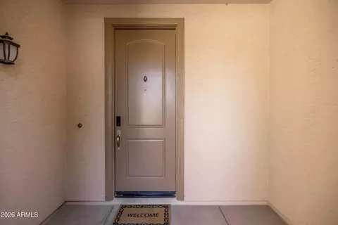 Entry Way - 2695 E Rakestraw Ln, Gilbert, AZ 85298 photo 2 of 4