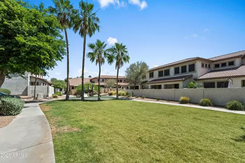 Exterior - 1024 E Frye Rd #1105, Phoenix, AZ 85048 photo 6 of 8