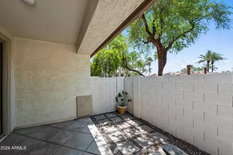 Exterior - 1024 E Frye Rd #1105, Phoenix, AZ 85048 photo 2 of 8