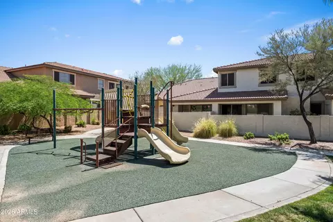 Exterior - 1024 E Frye Rd #1105, Phoenix, AZ 85048 photo 7 of 8