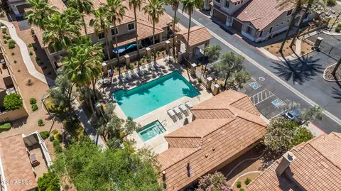 Exterior - 1024 E Frye Rd #1105, Phoenix, AZ 85048 photo 5 of 8