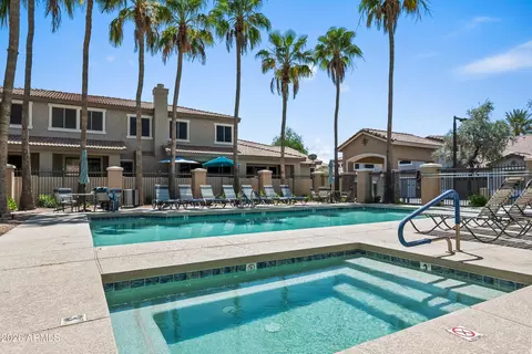 Exterior - 1024 E Frye Rd #1105, Phoenix, AZ 85048 photo 4 of 8