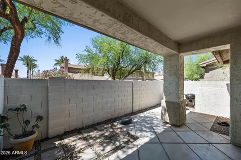 Exterior - 1024 E Frye Rd #1105, Phoenix, AZ 85048 photo 1 of 8