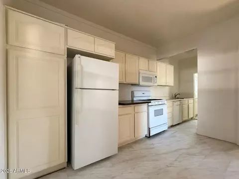 1212 E Taylor St, Phoenix, AZ 85006 photo 4