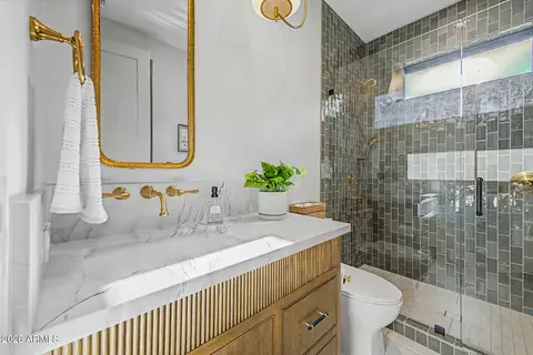 Bath - 3929 E Morrison Ranch Pkwy, Gilbert, AZ 85296 photo 10 of 10