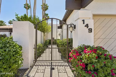 Exterior - 4438 E Camelback Rd #149, Phoenix, AZ 85018 photo 3 of 14