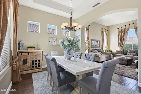 Dining - 4021 E Kirkland Rd, Phoenix, AZ 85050 photo 1 of 2