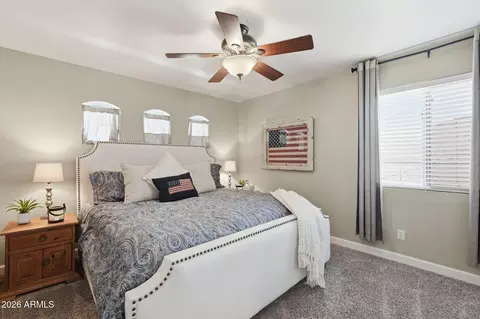 Bedroom - 4021 E Kirkland Rd, Phoenix, AZ 85050 photo 2 of 5