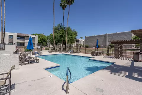 Exterior - 3825 E Camelback Rd #269, Phoenix, AZ 85018 photo 4 of 8