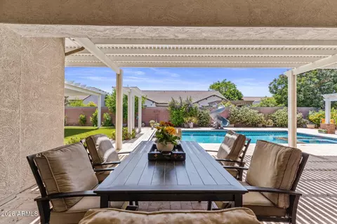 Exterior - 2845 E Red Oak St, Gilbert, AZ 85297 photo 9 of 13