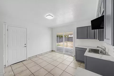 Other - 7007 W Wolf St, Phoenix, AZ 85033 photo 3 of 5