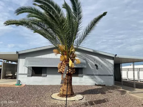 2516 N 56th St, Mesa, AZ 85215