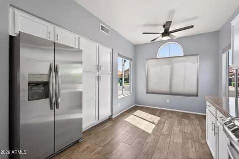 4612 E Michelle Dr, Phoenix, AZ 85032 photo 10