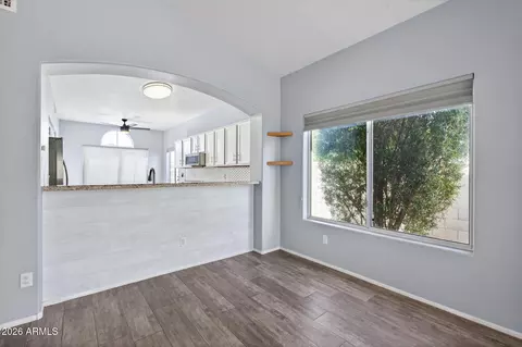 4612 E Michelle Dr, Phoenix, AZ 85032 photo 7