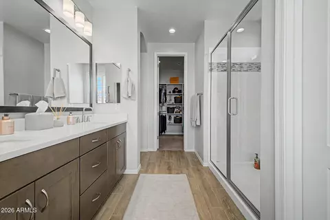 Bath - 2583 S Entwistle St, Gilbert, AZ 85295 photo 2 of 6