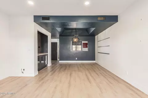 Living - 6153 N 28th Pl, Phoenix, AZ 85016 photo 6 of 9