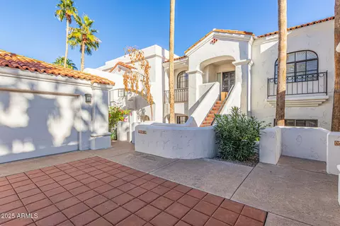 Exterior - 6153 N 28th Pl, Phoenix, AZ 85016 photo 7 of 11