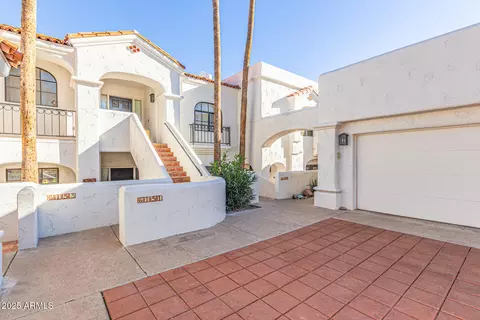 Exterior - 6153 N 28th Pl, Phoenix, AZ 85016 photo 6 of 11