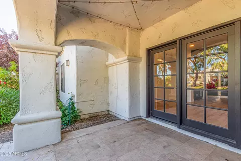 Exterior - 6153 N 28th Pl, Phoenix, AZ 85016 photo 3 of 11