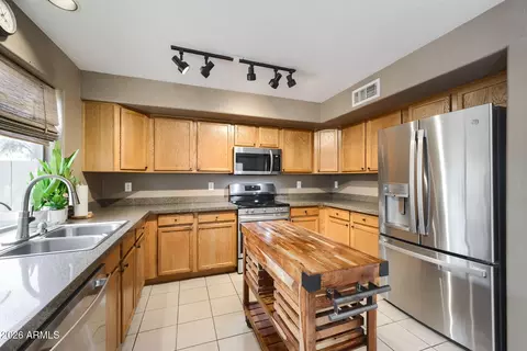 Kitchen - 1745 E Ivanhoe St, Gilbert, AZ 85295 photo 1 of 1