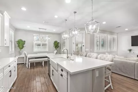 18735 W San Juan Ave, Litchfield Park, AZ 85340