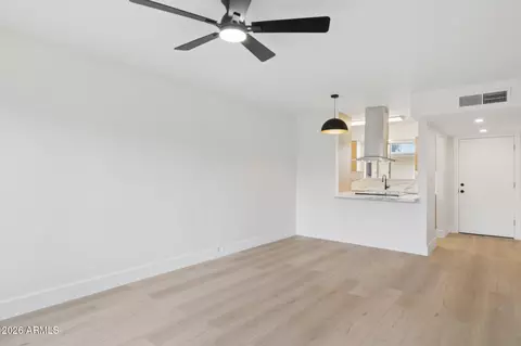 4630 N 68th St #272, Scottsdale, AZ 85251