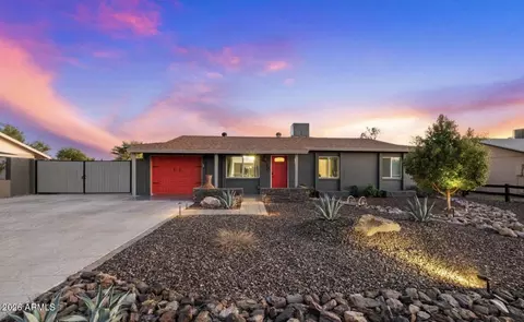 9813 E Adobe Rd, Mesa, AZ 85207
