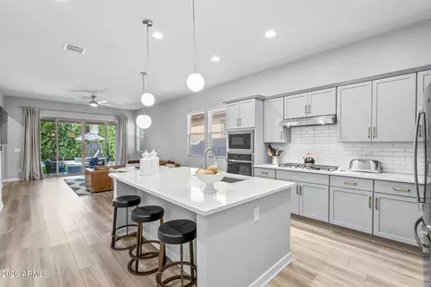 Kitchen - 3918 E Arabian Dr, Gilbert, AZ 85296 photo 1 of 4