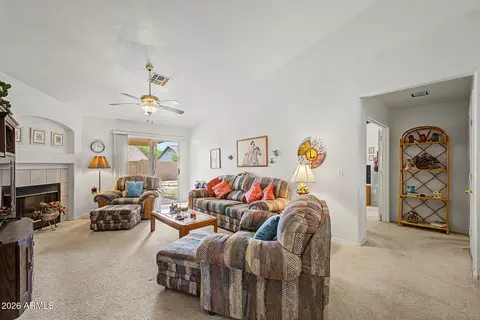 Living - 1123 W 15th Ave, Apache Junction, AZ 85120 photo 4 of 5