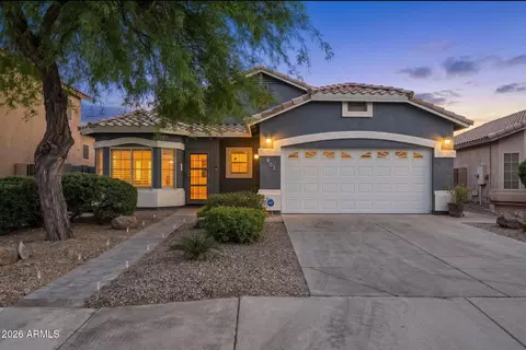 903 W Tremaine Ave, Gilbert, AZ 85233