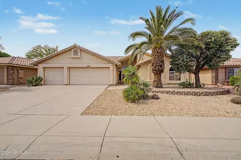8456 W Rockwood Dr, Peoria, AZ 85382