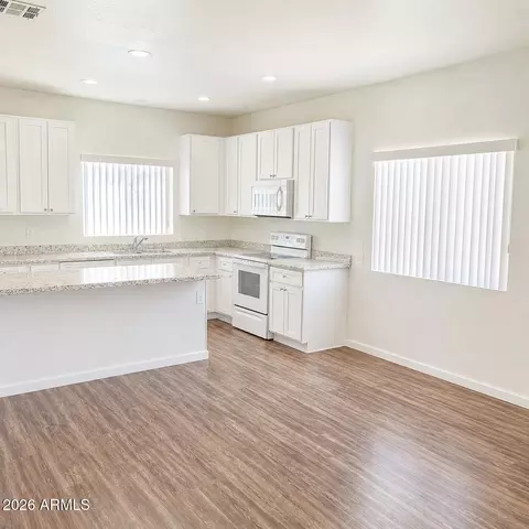 9310 W Oneida Dr, Arizona City, AZ 85123