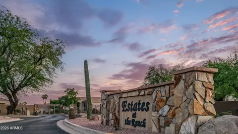 15642 S 31st St, Phoenix, AZ 85048