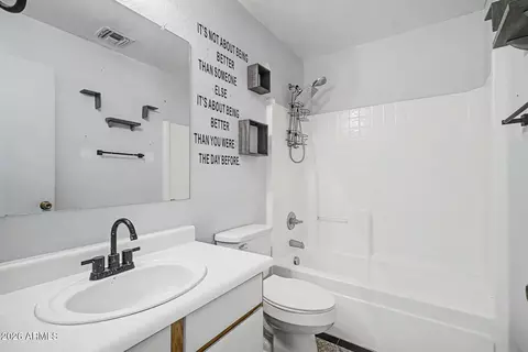 Bath - 3222 W Apollo Rd, Phoenix, AZ 85041 photo 4 of 4
